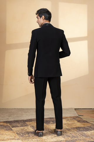 BLACK DERA TUXEDO