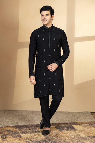 RAJVI  VELVET JACKET KURTA SET