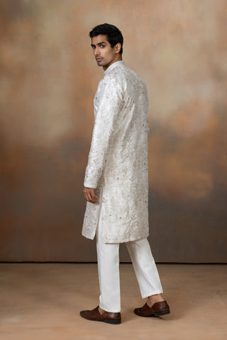 WHITE KAHANI KURTA SET